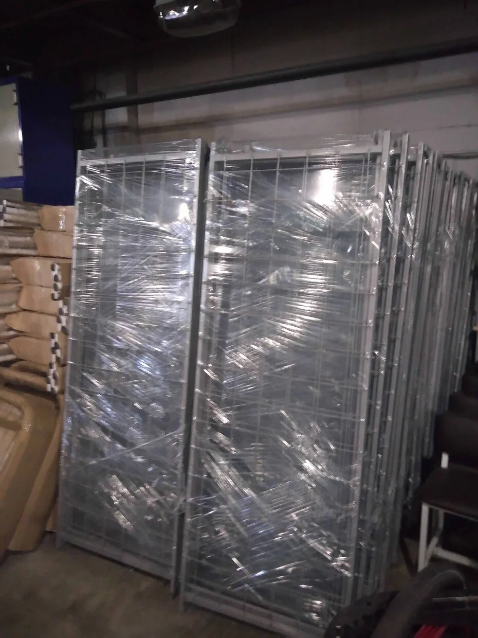 Фото кровать одноярусная эконом-1/190х70 с постельными принадлежностями